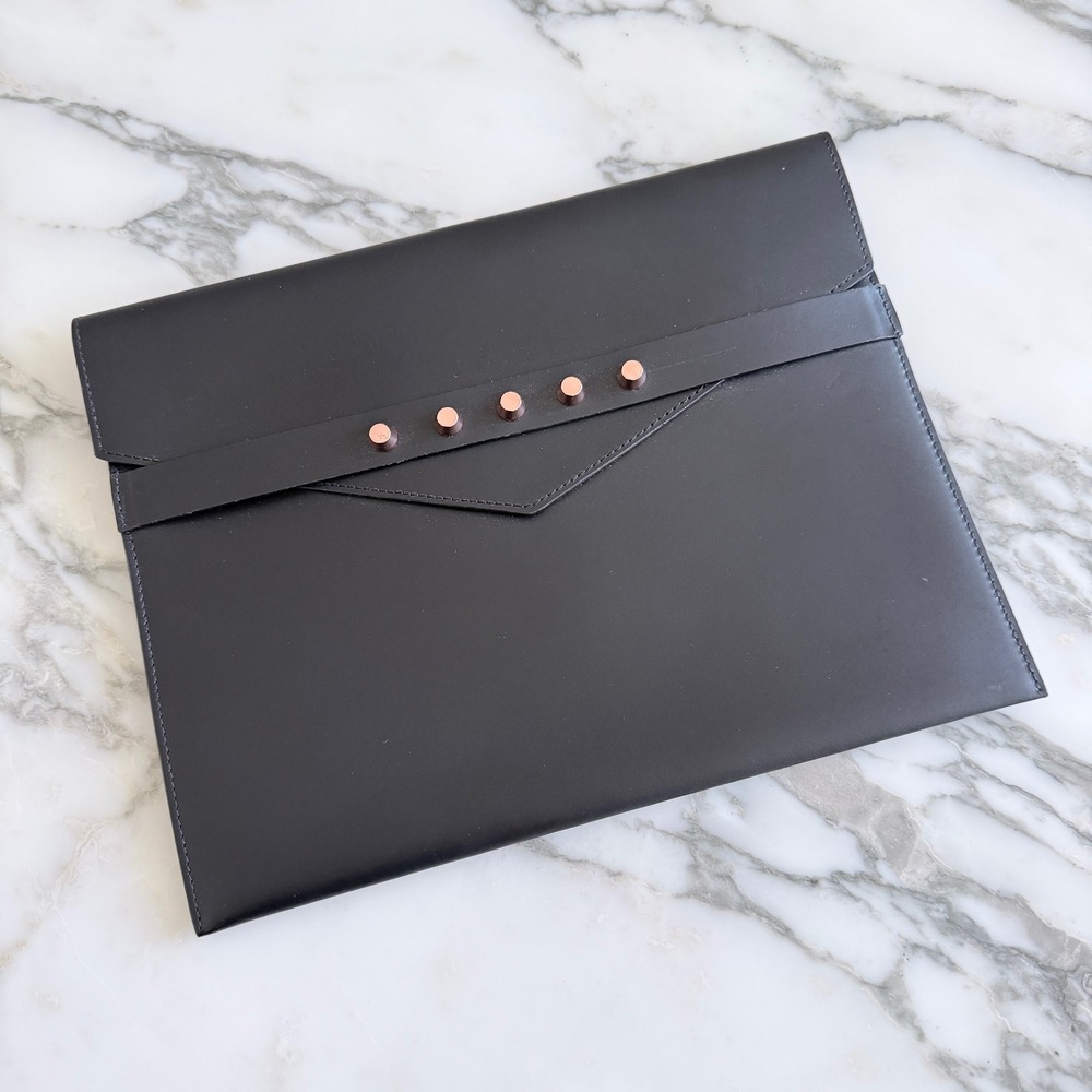 Mandarina Duck Black Leather E-Pen Case Tablet Sleeve Envelope CNM07651 NEW